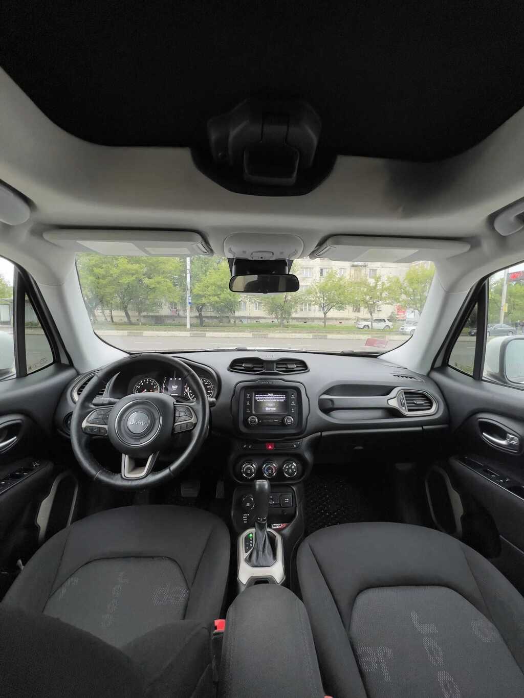 Jeep- Renegade 4x4